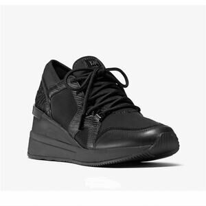 Michael Kors Liv Scuba Trainer Athletic Sneaker Shoe Sz 5.5